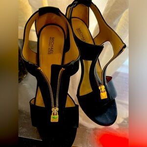 Michael kors black leather with gold zip up open toe heels almost new